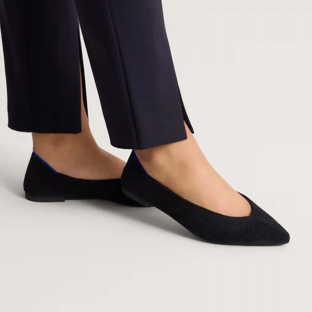 The Point III - ReVelvet™ Black