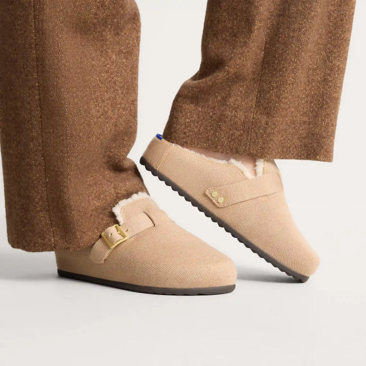 The Teddy Buckle Clog - Honey