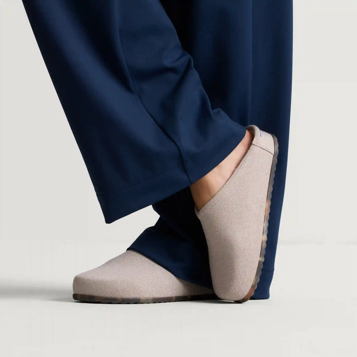 The Casual Clog - Dove